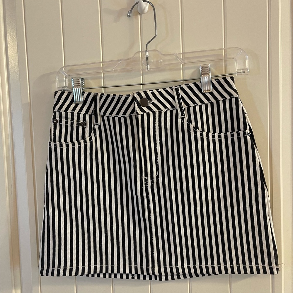 Native Daughter Black & White Striped Mini Skirt